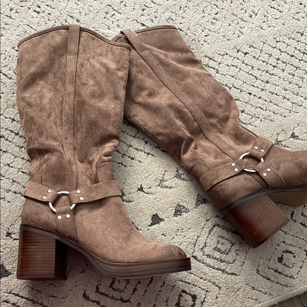 Steve Madden Tan Heeled Boots